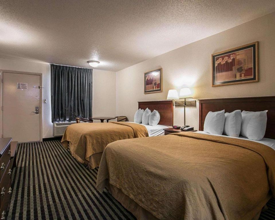 Quality Inn Columbia Airport West Columbia Buitenkant foto