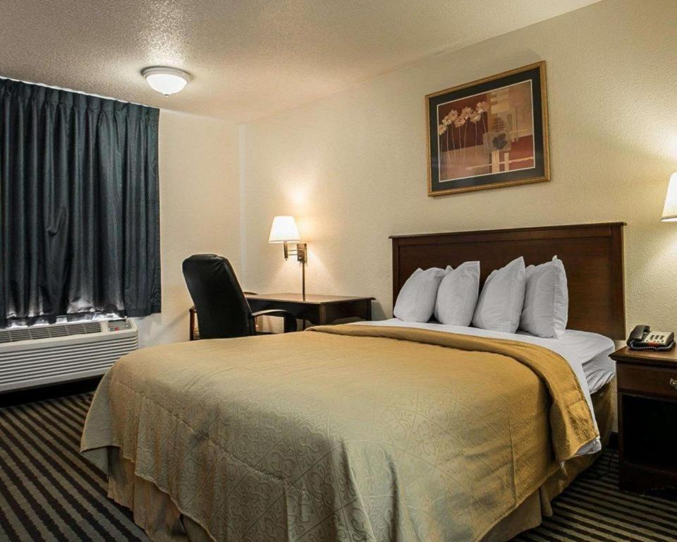 Quality Inn Columbia Airport West Columbia Buitenkant foto